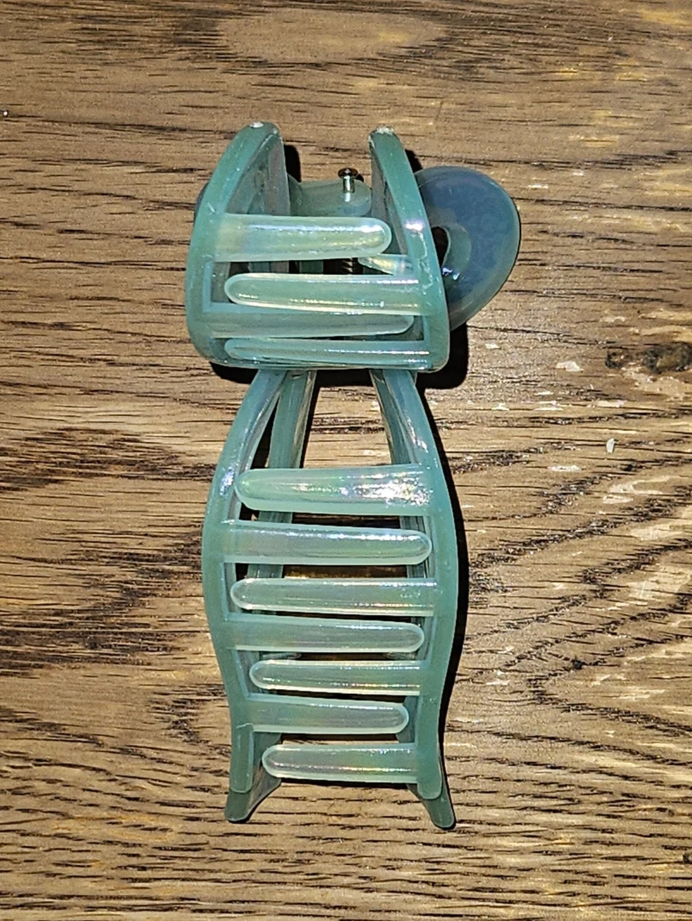 Iridescent Light Blue Bow Hair Claw BNIB - Picture 4 of 6